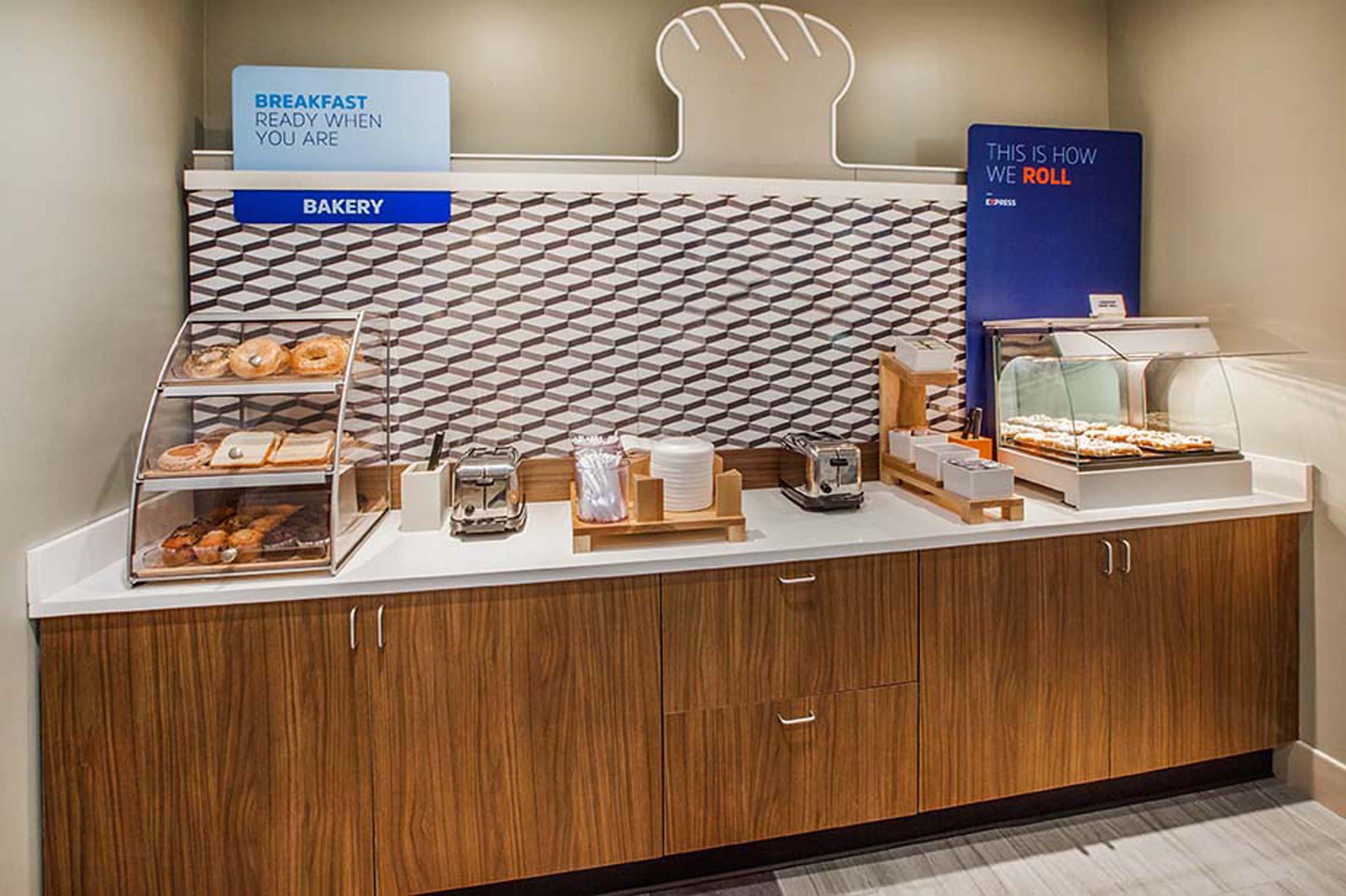 Holiday Inn Express Hotel & Suites Modesto-Salida By Ihg Extérieur photo