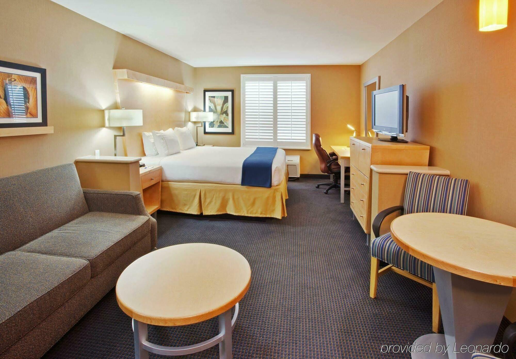 Holiday Inn Express Hotel & Suites Modesto-Salida By Ihg Extérieur photo